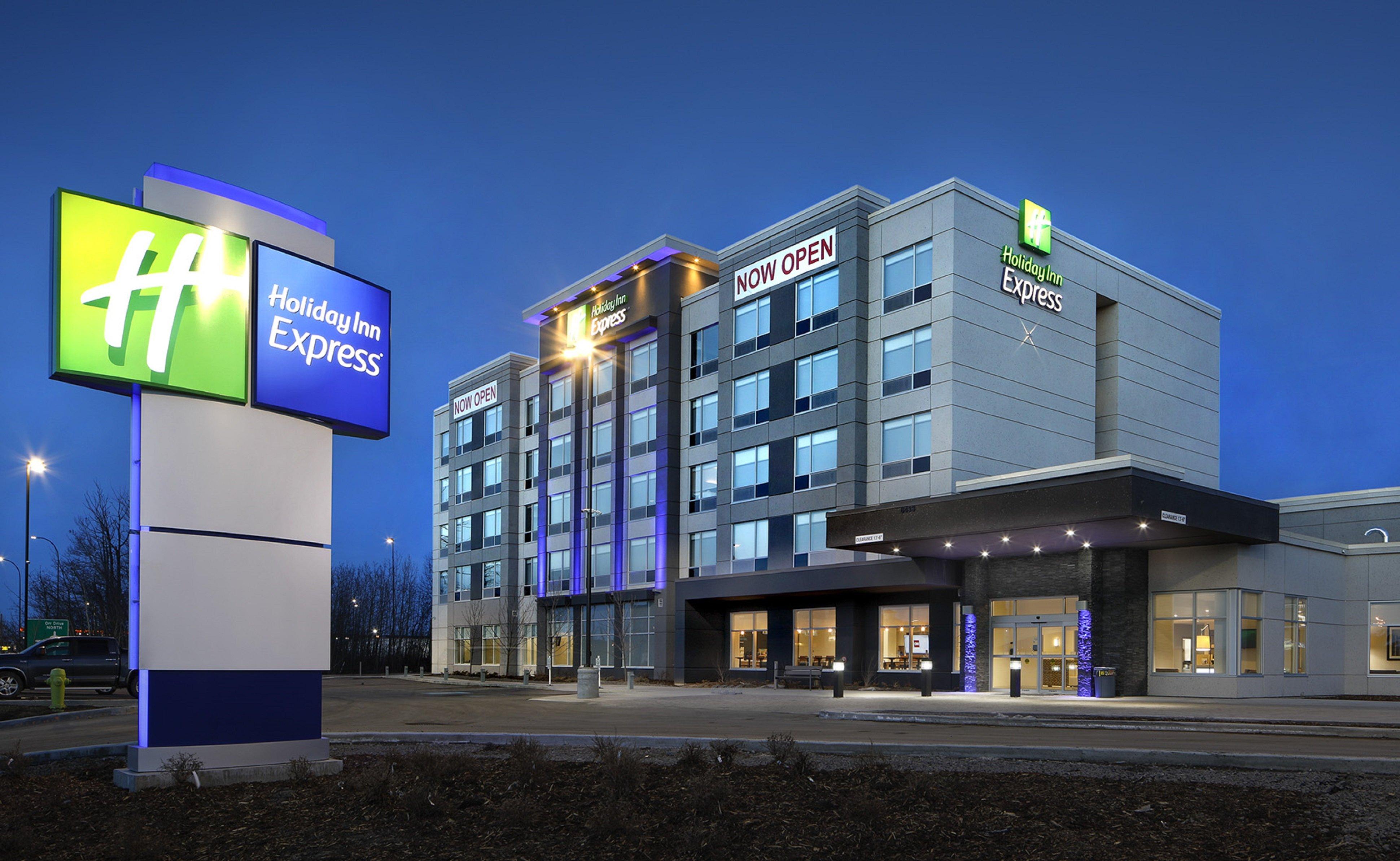 Holiday Inn Express - Red Deer North By Ihg Bagian luar foto