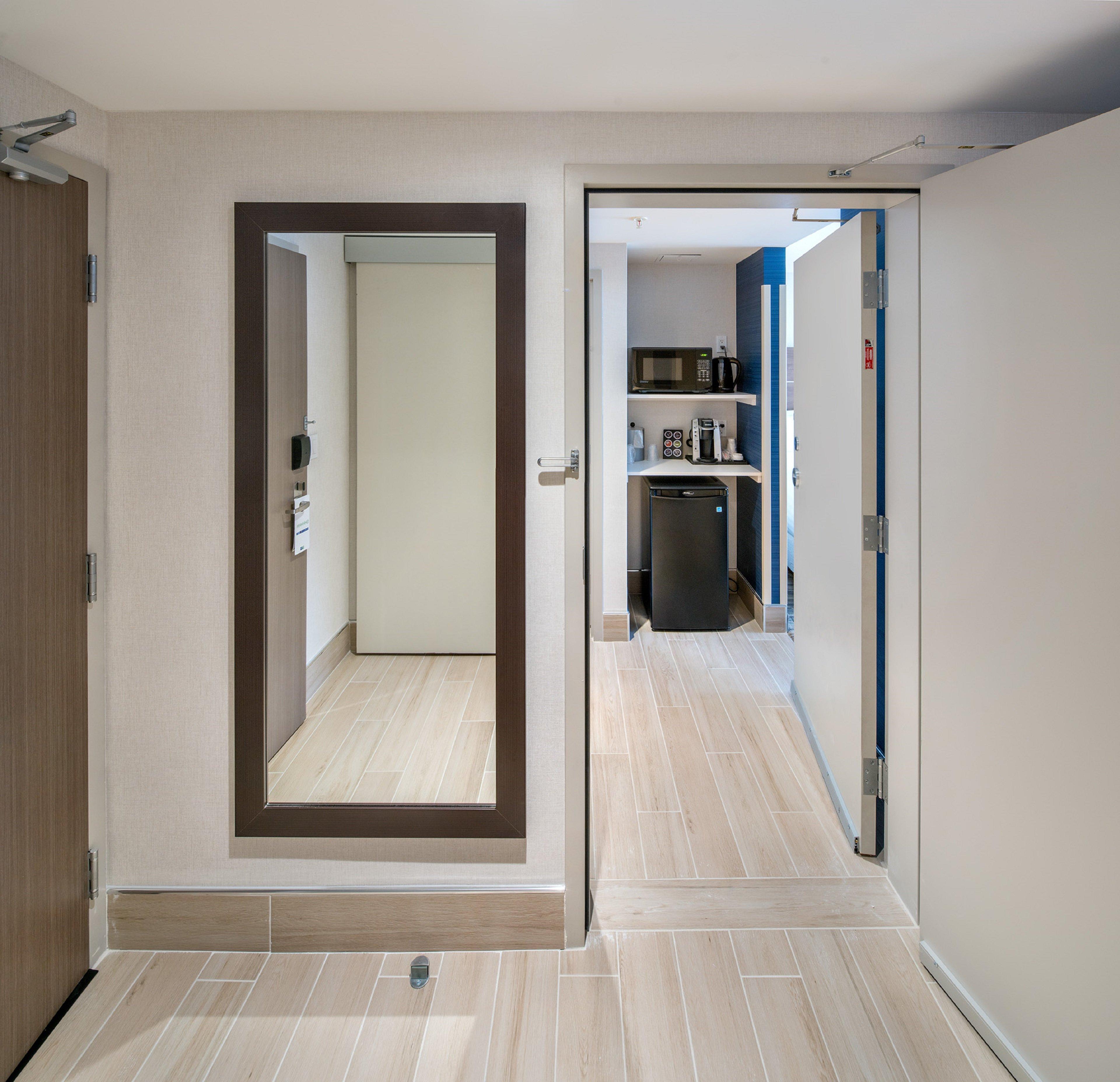 Holiday Inn Express - Red Deer North By Ihg Bagian luar foto