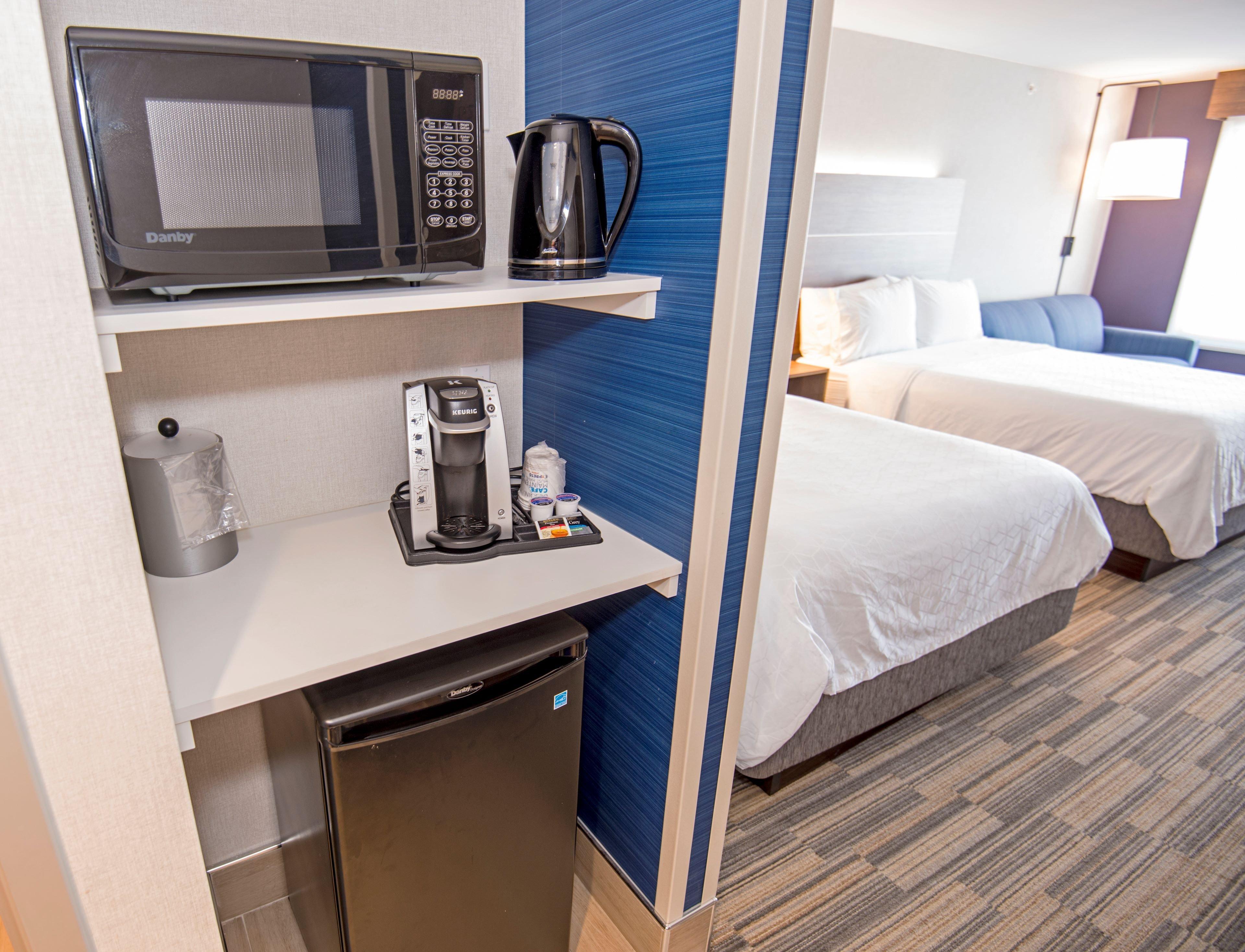 Holiday Inn Express - Red Deer North By Ihg Bagian luar foto